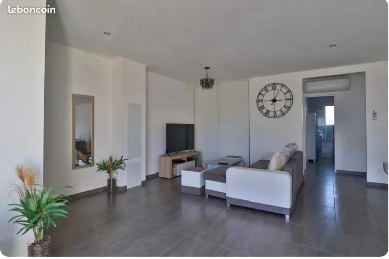 Maison De L'Occitanie Villa Bessan Buitenkant foto